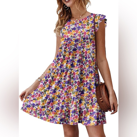 kirundo Dresses & Skirts - Kirundo Flowy Pleated Floral Dress size XL